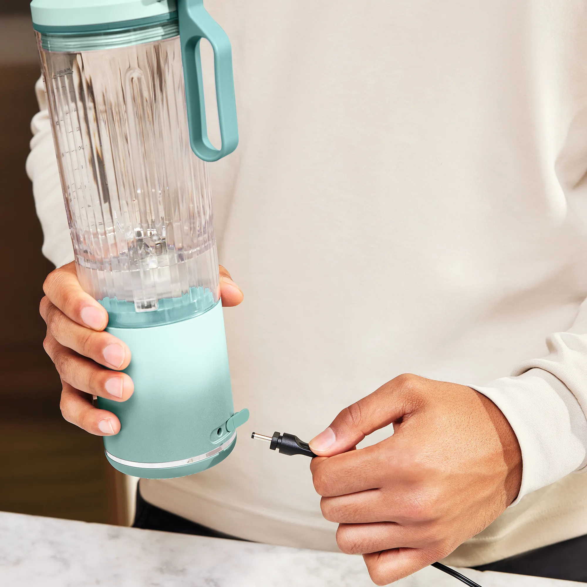 Ninja Blast Max Cordless Portable Blender - Image 42