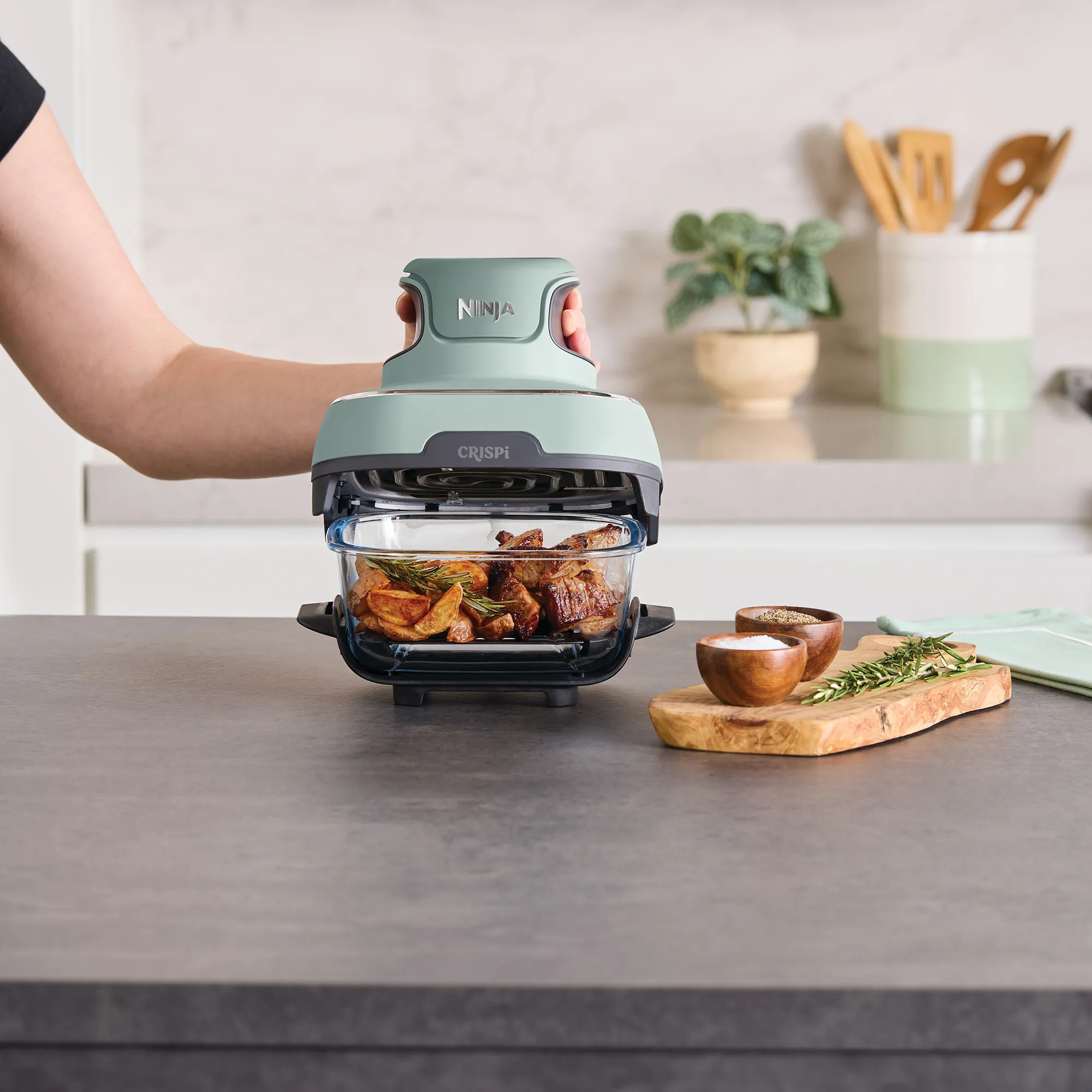 Ninja Crispi 4-in-1 Portable Glass Air Fryer - Image 19