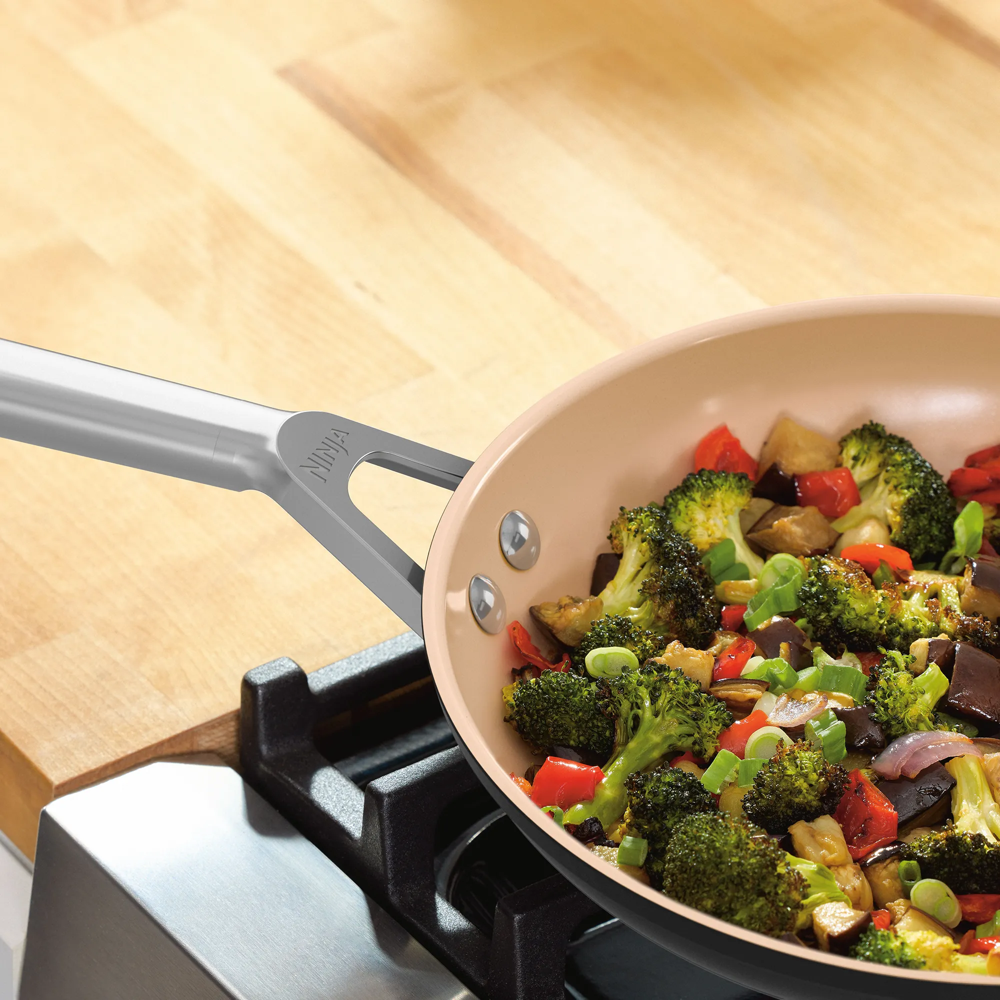 Ninja Extended Life Ceramic 30cm Fry Pan - Image 9