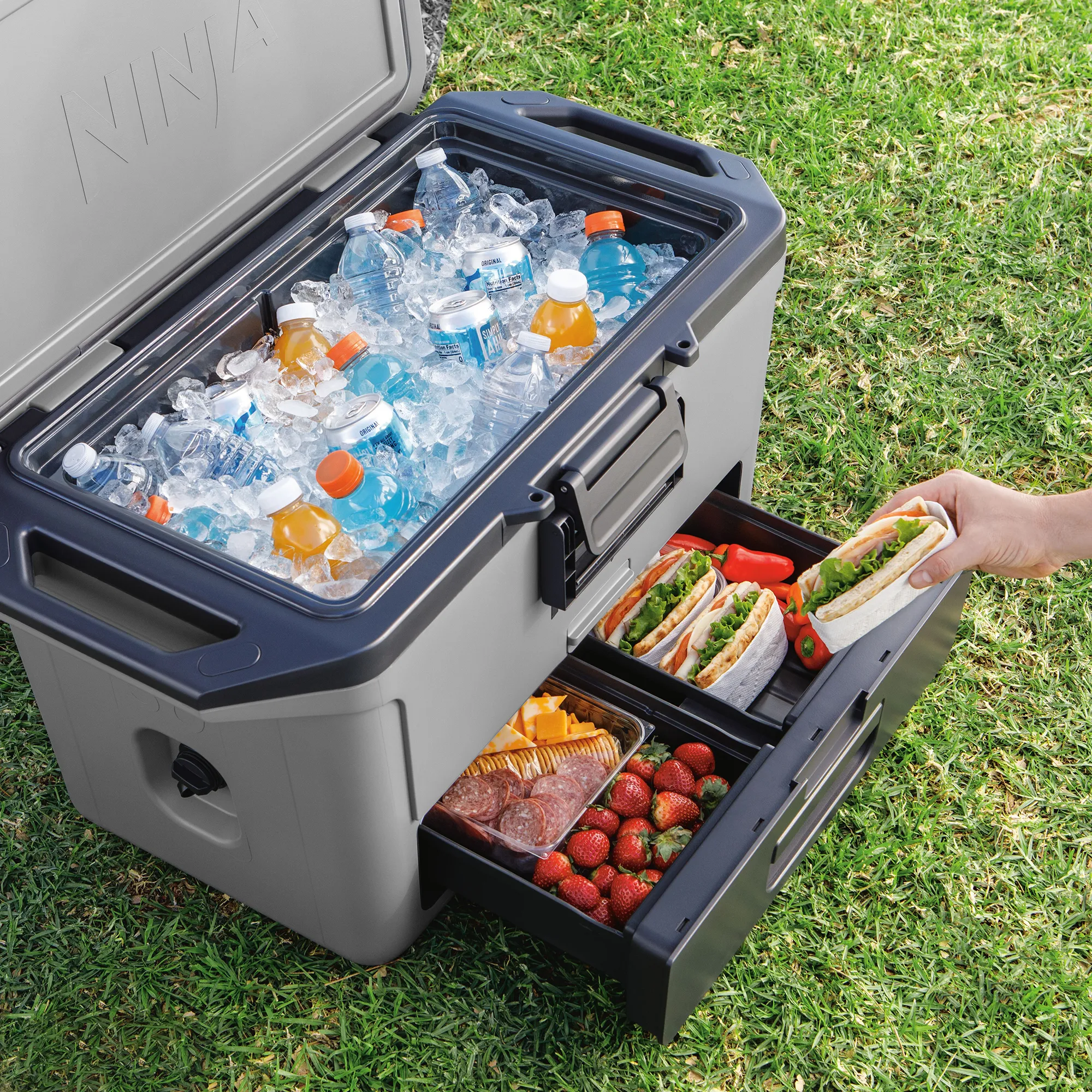Ninja FrostVault 47L Hard Cooler with Dry Zone - Image 12